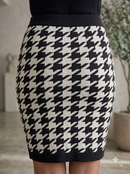 Noir Check Knit Skirt